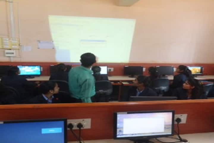 Janseva Shikshan Mandal's Shantarambhau Gholap Arts campus in Murbad, Maharashtra, India — photo 3