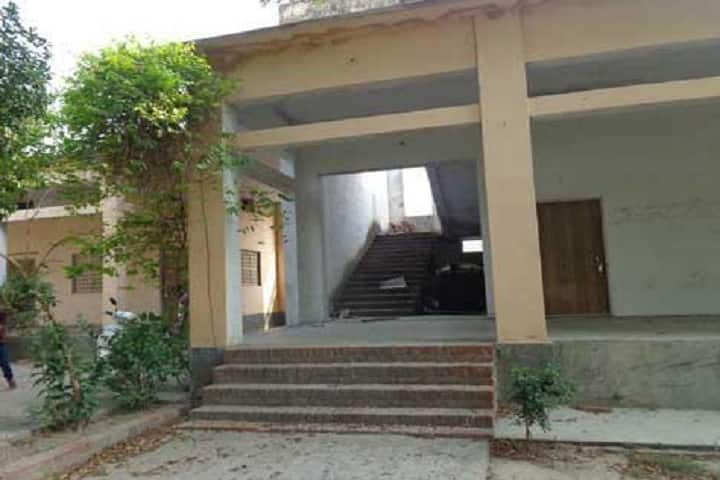 Sardar Vallabhbhai Patel Mahavidyalaya campus in Varanasi, Uttar Pradesh, India — photo 2