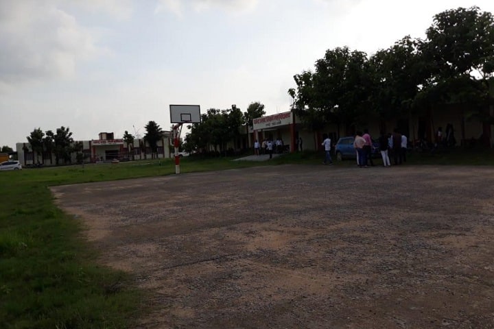 Rajendra Prasad Tripathi College campus in Chandauli, Uttar Pradesh, India — photo 5