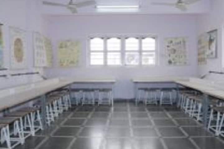 Lallan R Tiwari B Ed College campus in Chandauli, Uttar Pradesh, India — photo 5