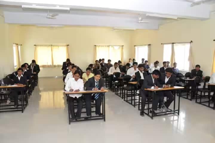 Jaywant Institute of Management campus in Karad, Maharashtra, India — photo 2