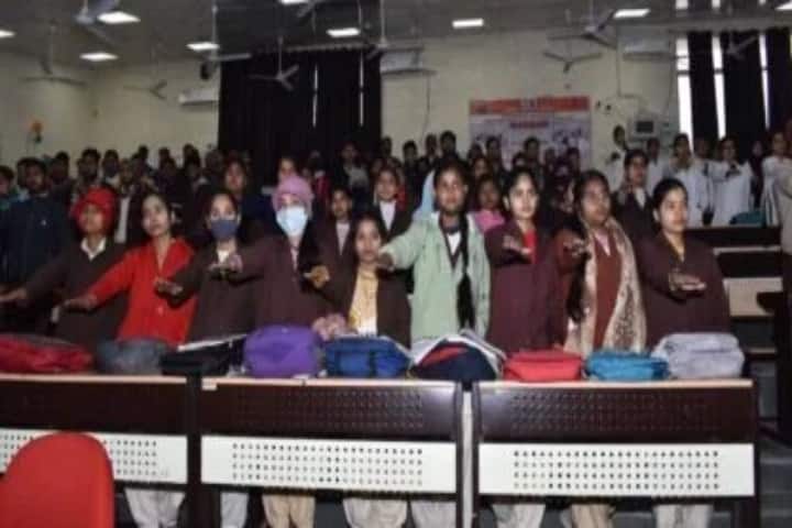 Autonomous State Medical College campus in Firozabad, Uttar Pradesh, India — photo 3