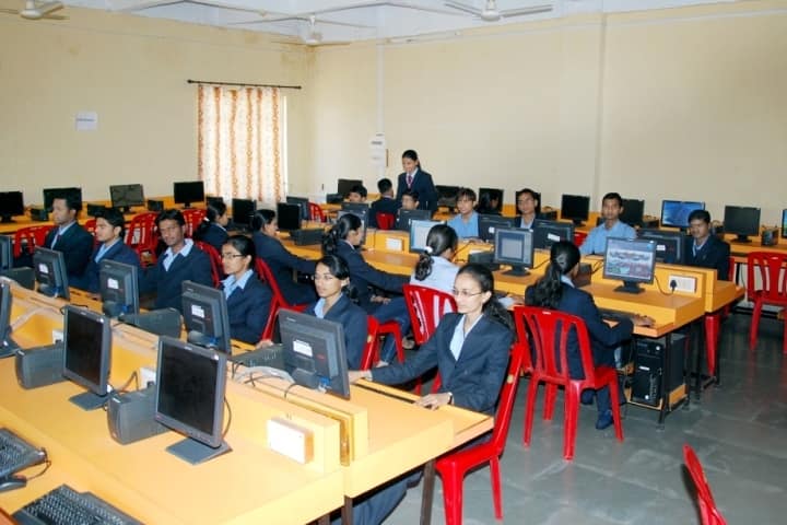 CHME Society's Dr Moonje Institute of Management and Computer Studies campus in Nashik, Maharashtra, India — photo 3