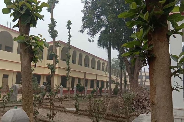 Shree Bhagwan Mahaveer Snatkottar Mahavidyalaya campus in Kushinagar, Uttar Pradesh, India — photo 1