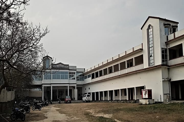 Ramgulam Rai PG College campus in Deoria, Uttar Pradesh, India — photo 1