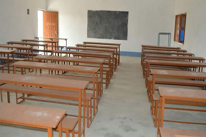 Maa Singasani Devi Mahila Degree College campus in Deoria, Uttar Pradesh, India — photo 4