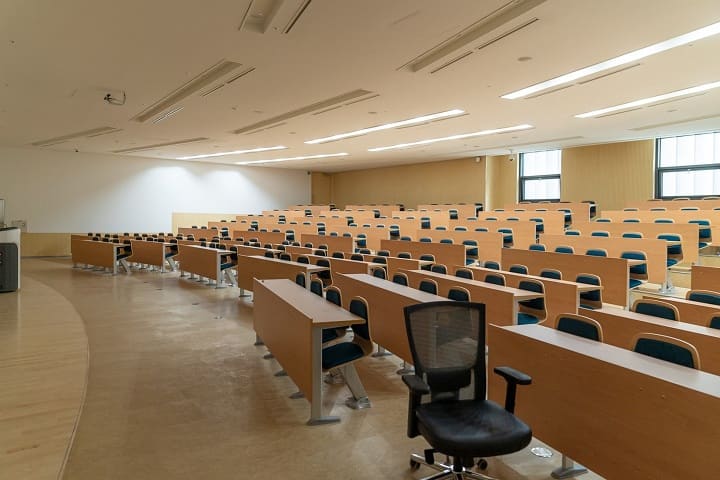 Smt Reeta Chandra Saxena Memorial College campus in Reengus, Rajasthan, India — photo 3