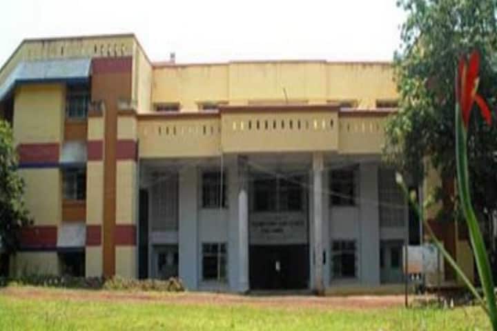 Dr AR Undre Womens College of Science campus in Borlipanchatan, Maharashtra, India — photo 1