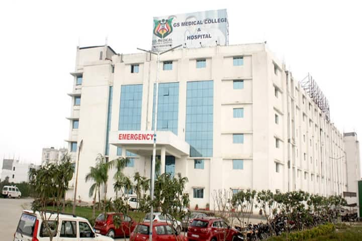GS Medical College and Hospital campus in Pilkhuwa, Uttar Pradesh, India — photo 1