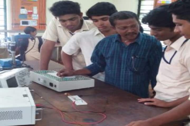 Government Polytechnic College campus in Thrissur, Kerala, India — photo 2