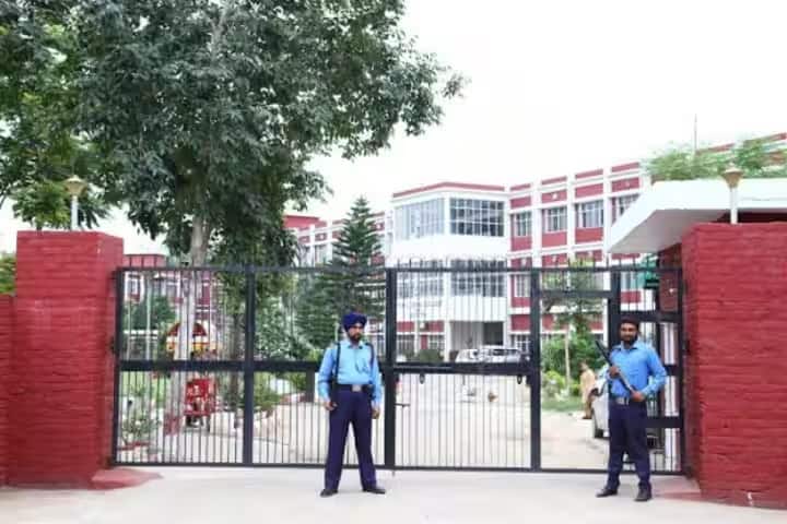 National Dental College and Hospital campus in Dera Bassi, Punjab, India — photo 2