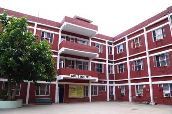 National Dental College and Hospital campus in Dera Bassi, Punjab, India — photo 3