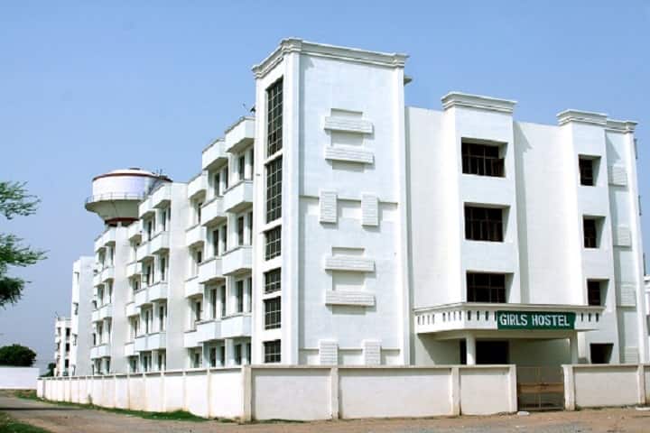 FH Medical College campus in Agra, Uttar Pradesh, India — photo 4