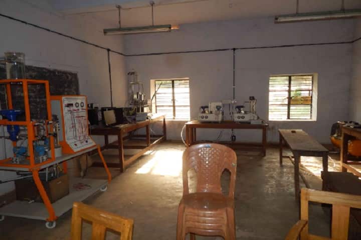 Government Polytechnic College campus in Thrissur, Kerala, India — photo 5