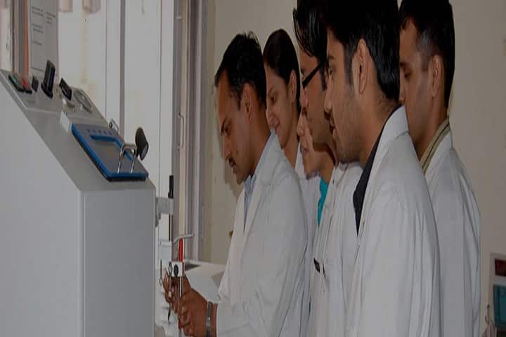 MN DAV Dental College campus in Solan, Himachal Pradesh, India — photo 2