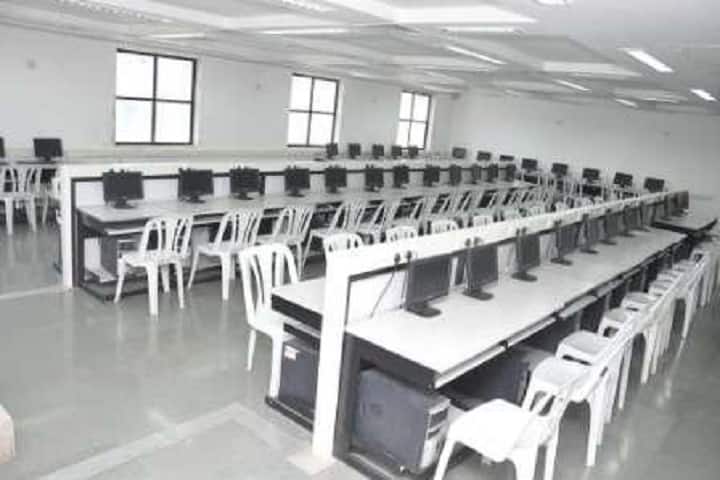 Naran Lala College of Professional and Applied Sciences campus in Navsari, Gujarat, India — photo 3