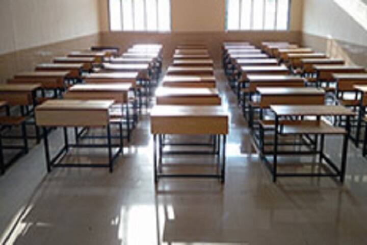 Shree Halari Visa Oswal College of Commerce campus in Mumbai, Maharashtra, India — photo 4