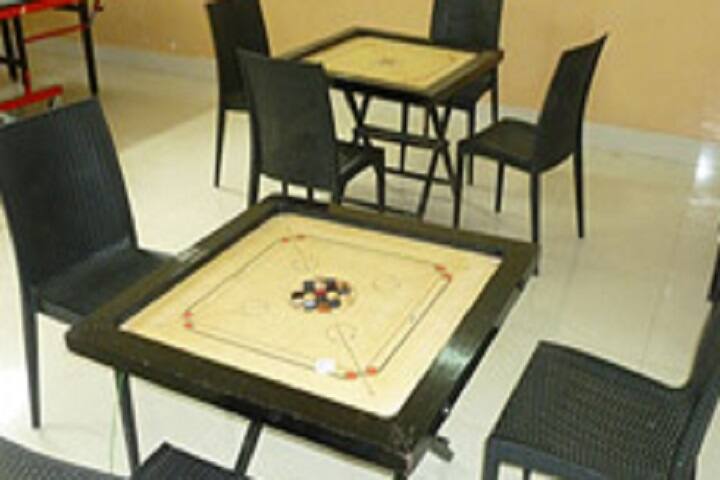 Shree Halari Visa Oswal College of Commerce campus in Mumbai, Maharashtra, India — photo 6
