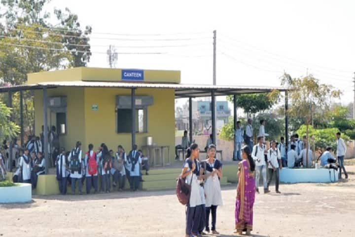 Shri Vyankatesh Arts and Commerce College campus in Buldhana, Maharashtra, India — photo 3