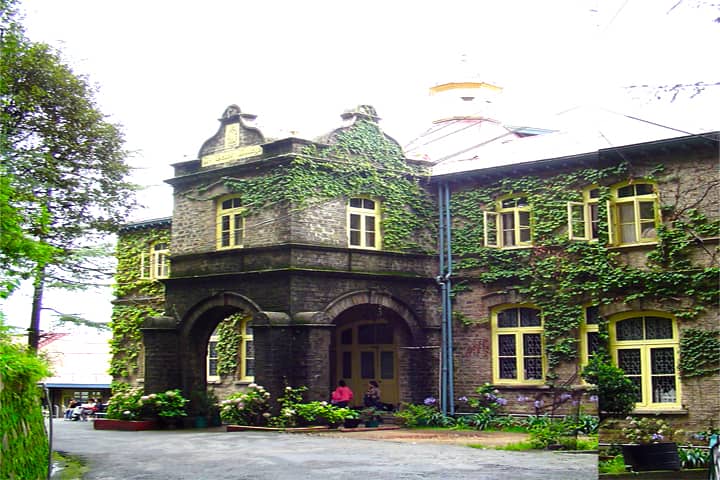 St Bedes College campus in Shimla, Himachal Pradesh, India — photo 1