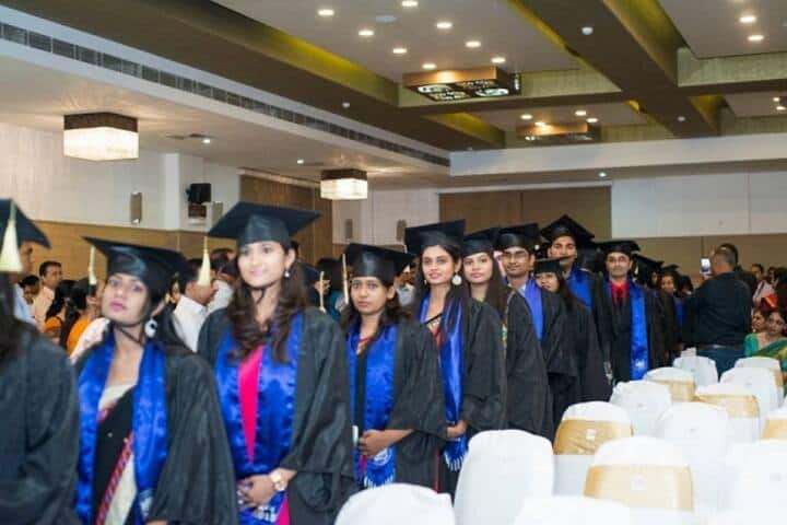 Manubhai Patel Dental College campus in Vadodara, Gujarat, India — photo 3