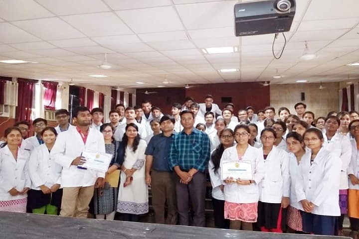 BRD Medical College Gorakhpur campus in Gorakhpur, Uttar Pradesh, India — photo 4