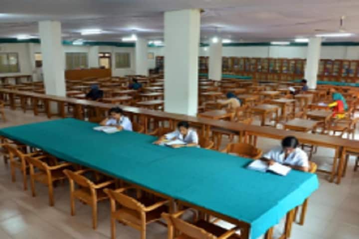 Mahe Institute of Dental Sciences and Hospital campus in Puducherry, India — photo 6
