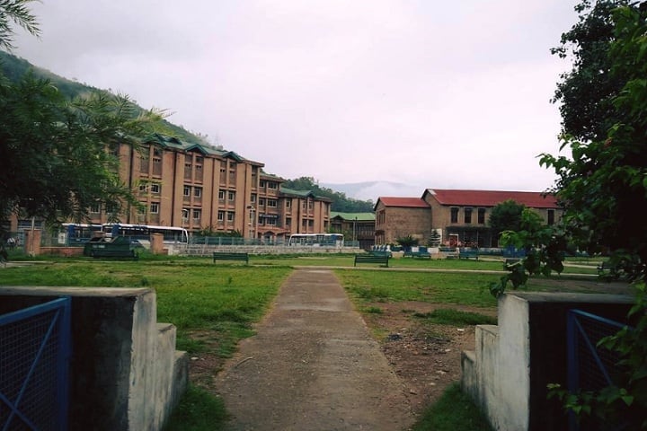 Vallabh Government College campus in Mandi, Himachal Pradesh, India — photo 2