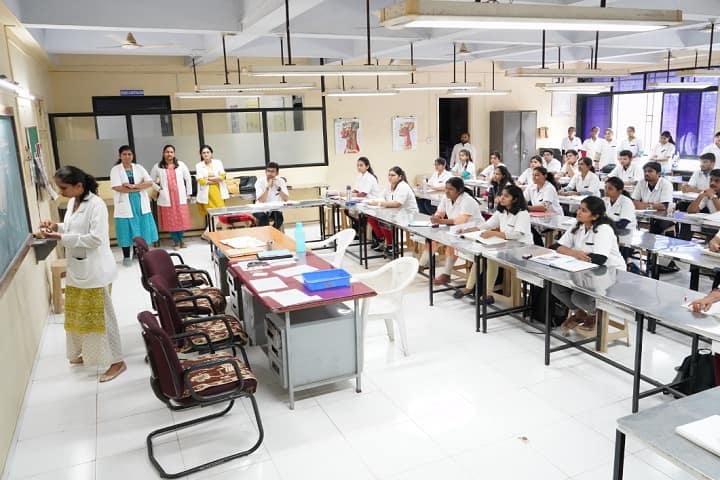 Mahatma Gandhi Vidyamandir's Karmaveer Bhausaheb Hiray Dental College and Hospital campus in Nashik, Maharashtra, India — photo 6