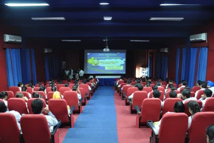DJ College of Dental Sciences and Research campus in Modinagar, Uttar Pradesh, India — photo 3