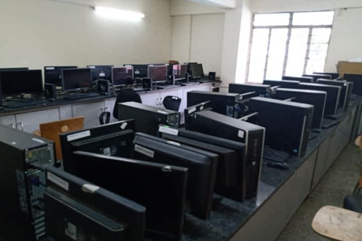 Foresight College of Commerce campus in Pune, Maharashtra, India — photo 3