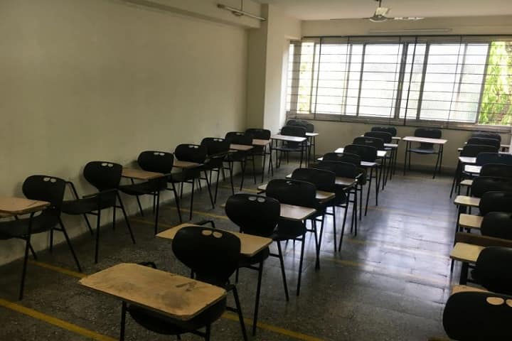 Foresight College of Commerce campus in Pune, Maharashtra, India — photo 4