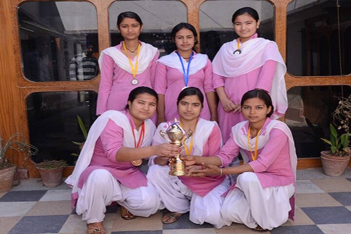 Mata Gujri Girls College campus in Ganganagar, Rajasthan, India — photo 4