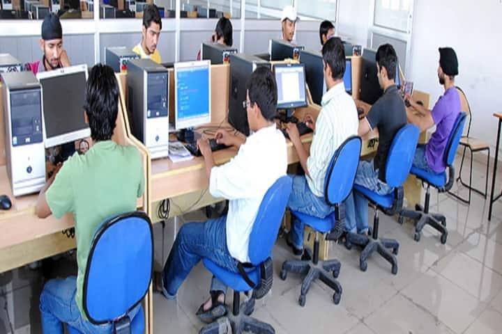 Shri Krishan Institute of Engineering and Technology campus in Kurukshetra, Haryana, India — photo 4