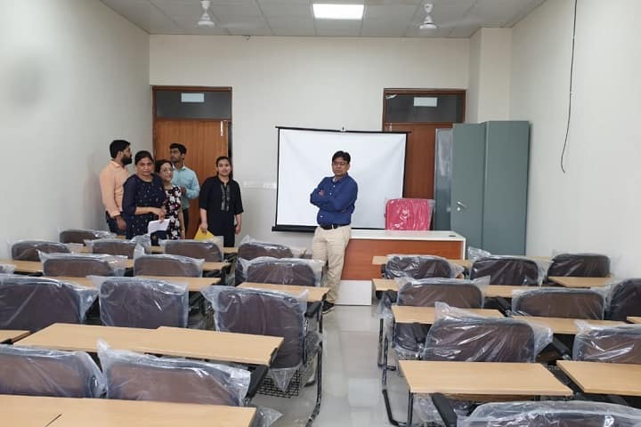 Autonomous State Medical College campus in Etah, Uttar Pradesh, India — photo 4