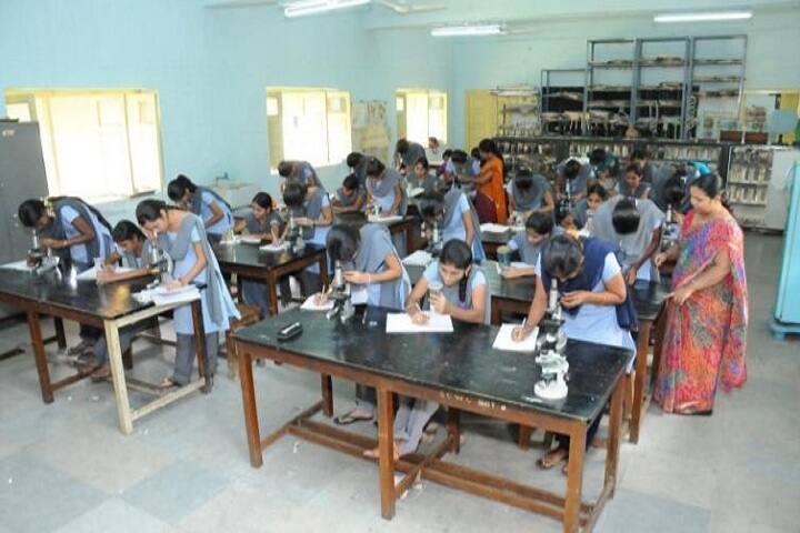 Singareni Collieries Womens Degree and PG College campus in Kothagudem, Telangana, India — photo 6