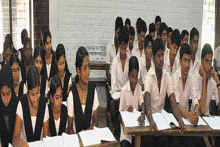 The Palakkad Cooperative Arts and Science College campus in Palakkad, Kerala, India — photo 2