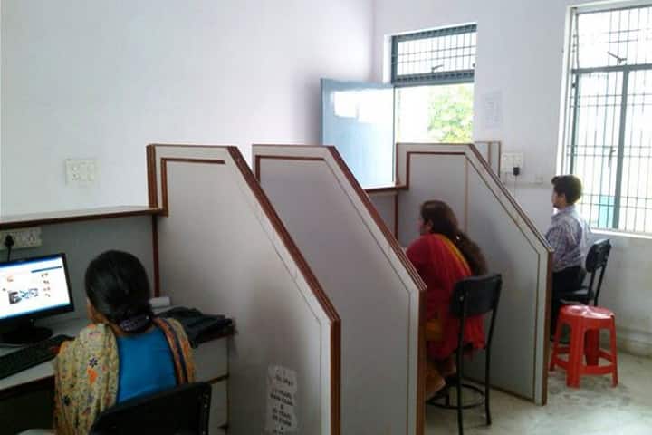 Shri Megh Singh Degree College campus in Agra, Uttar Pradesh, India — photo 2