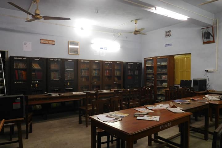 Vivekananda Mahavidyalaya campus in Burdwan, West Bengal, India — photo 6