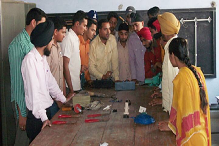 Government Polytechnic College campus in Bhikhiwind, Punjab, India — photo 5