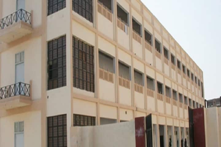 Rajendra Institute of Technology and Sciences campus in Sirsa, Haryana, India — photo 3