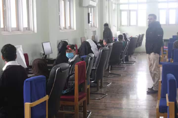 Government Degree College campus in Baramulla, Jammu and Kashmir, India — photo 4