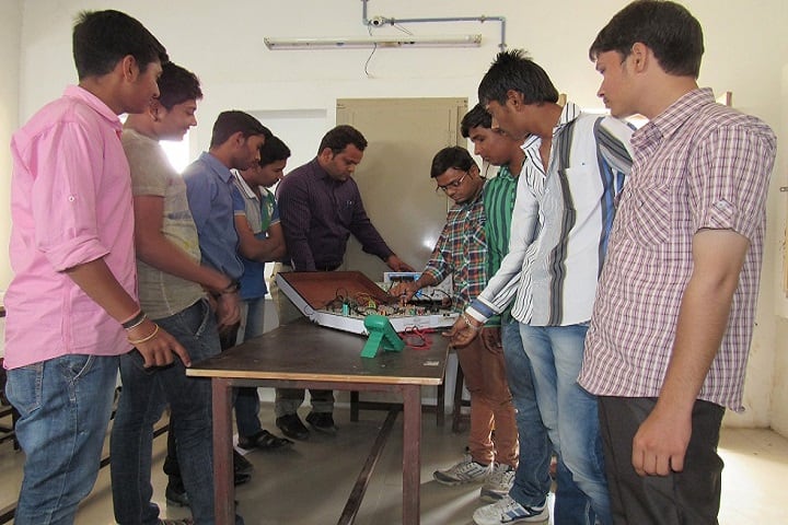 Swami Krishnajivandasji Institute of Technology campus in Ahmedabad, Gujarat, India — photo 3