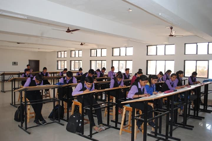 Smt Shantaben Haribhai Gajera Engineering College campus in Amreli, Gujarat, India — photo 6