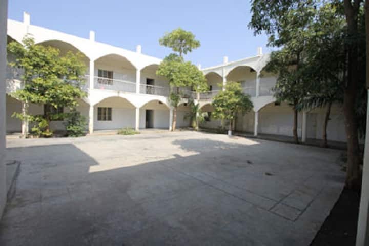 SREZ, Rajkot campus in Rajkot, Gujarat, India — photo 1