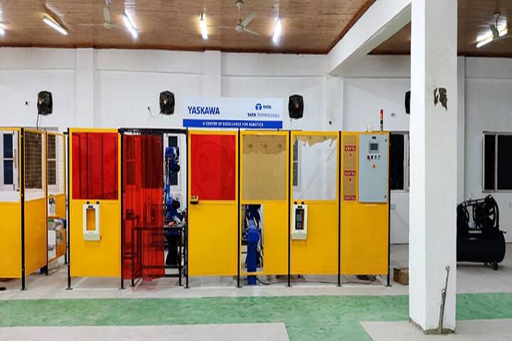 Government Polytechnic College campus in Baramulla, Jammu and Kashmir, India — photo 6