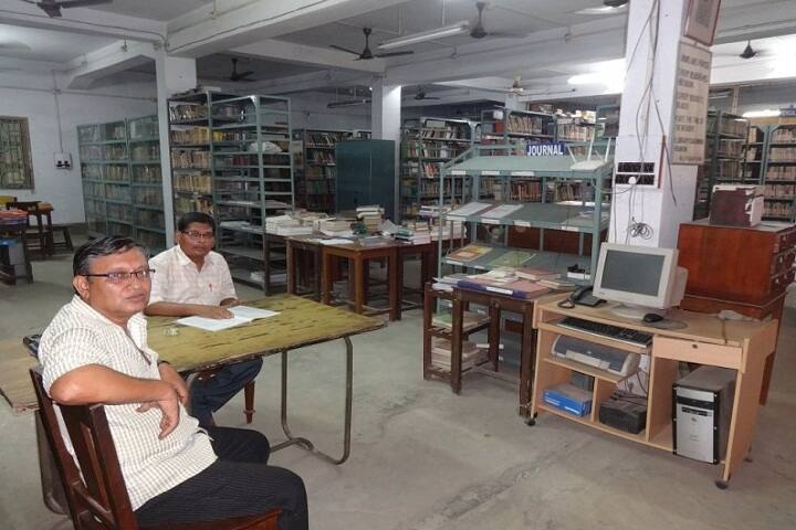 Sreegopal Banerjee College campus in Chinsurah - Magra, West Bengal, India — photo 3
