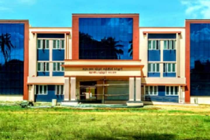 Government Arts and Science College, Thondamuthur campus in Thondamuthur, Tamil Nadu, India