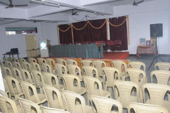 Manjunatha College of Commerce campus in Thane, Maharashtra, India — photo 2