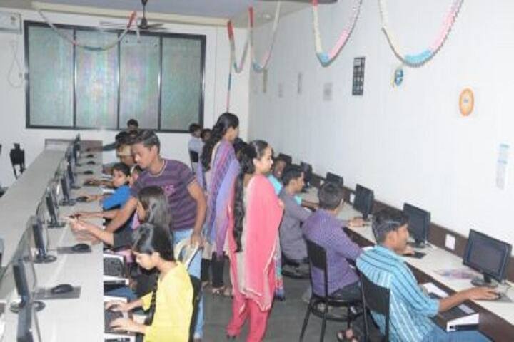 Manjunatha College of Commerce campus in Thane, Maharashtra, India — photo 4